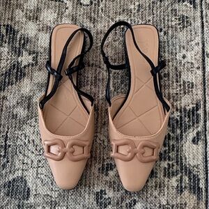 Women’s Nude Slingback Pointed-Toe Flats with Decorative Buckle
